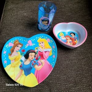 Disney Princess 3 piece dinnerware set
